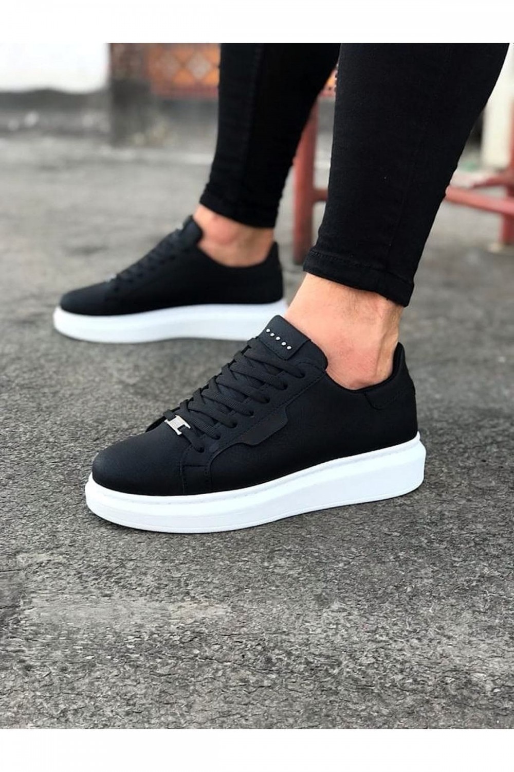 JY01 Bront Bağcıklı Cilt Erkek Günlük Sneaker Ayakkabı CBT Siyah JY01 Bront Bağcıklı Cilt Erkek Günlük Sneaker Ayakkabı CBT Siyah