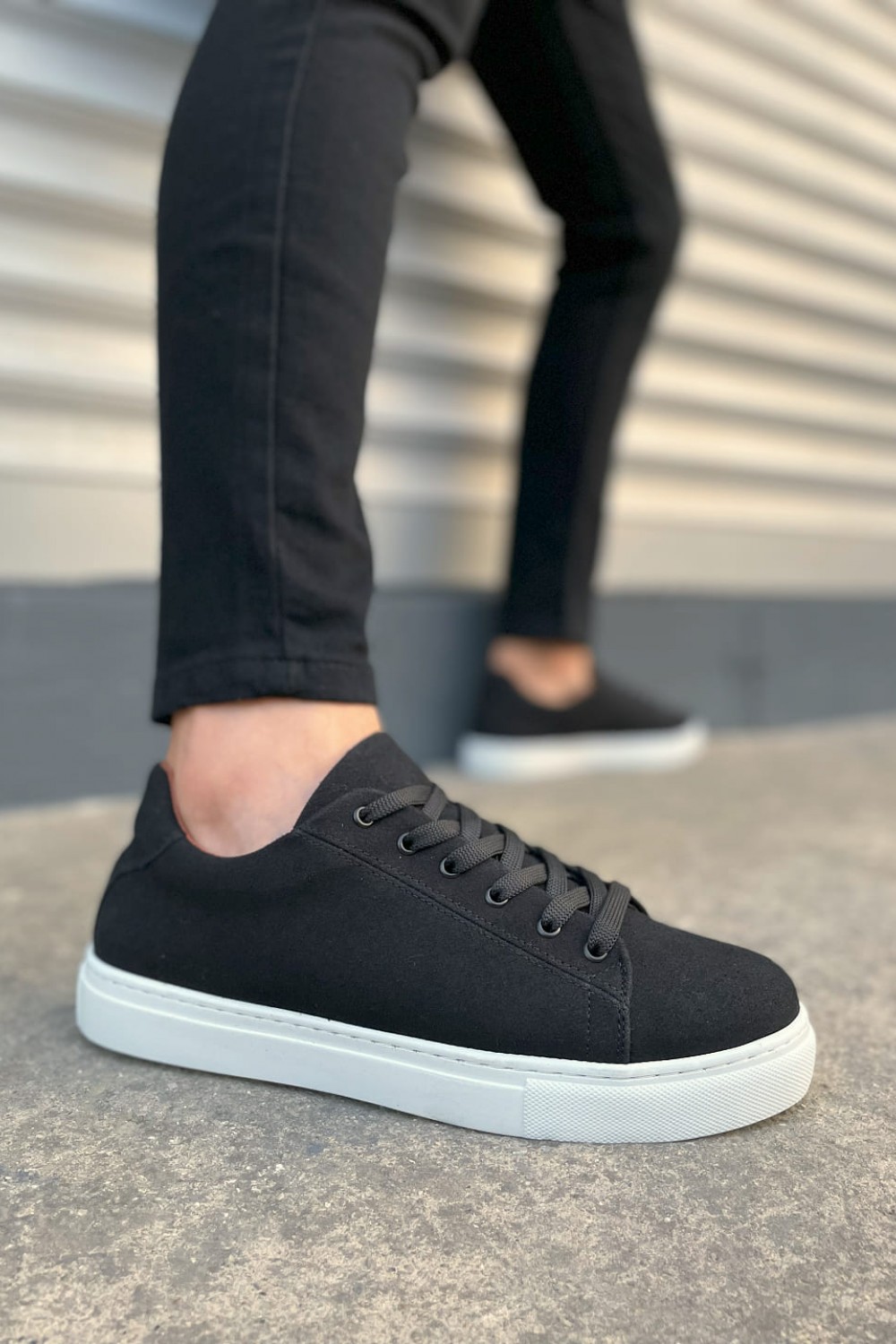 JY122 Mode Bağcıklı Süet Erkek Günlük Sneaker Ayakkabı SBT - Siyah JY122 Mode Bağcıklı Süet Erkek Günlük Sneaker Ayakkabı SBT - Siyah