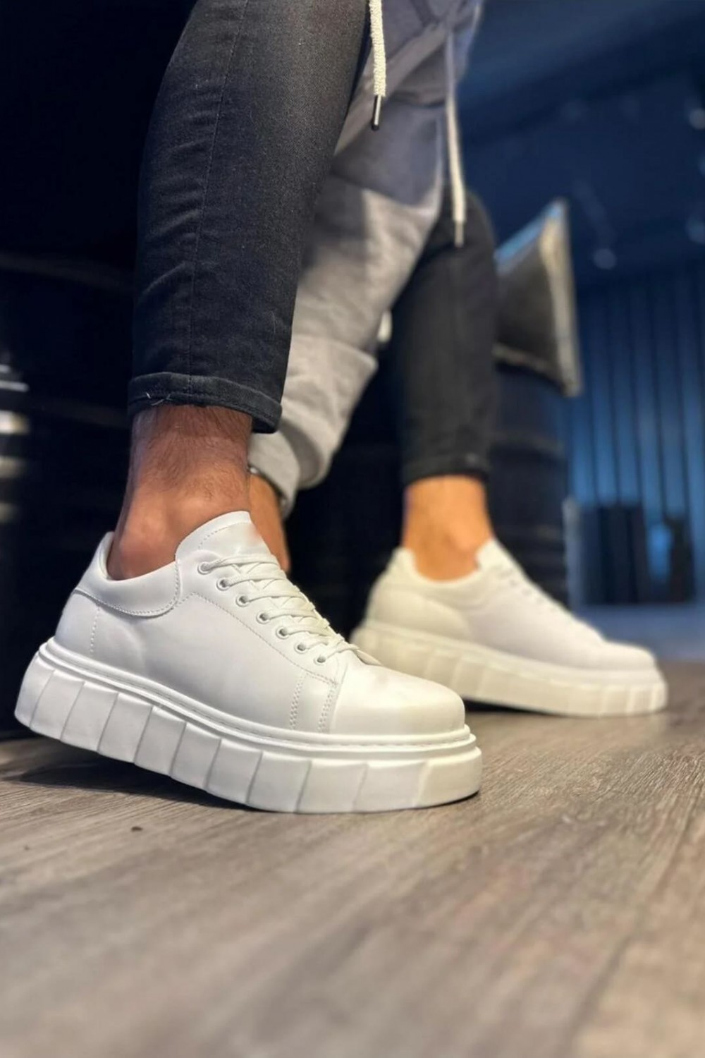 JY144 Volt Bağcıklı Cilt Erkek Günlük Sneaker Yüksek Taban Ayakkabı CBT Beyaz