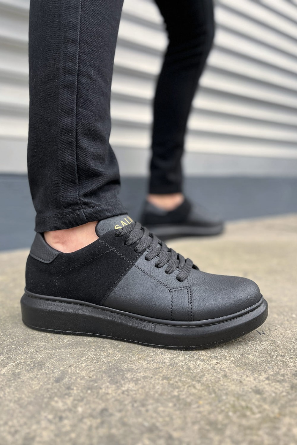 JY151 Boost Bağcıklı Cilt Süet Erkek Günlük Sneaker Ayakkabı CSST - Siyah JY151 Boost Bağcıklı Cilt Süet Erkek Günlük Sneaker Ayakkabı CSST - Siyah