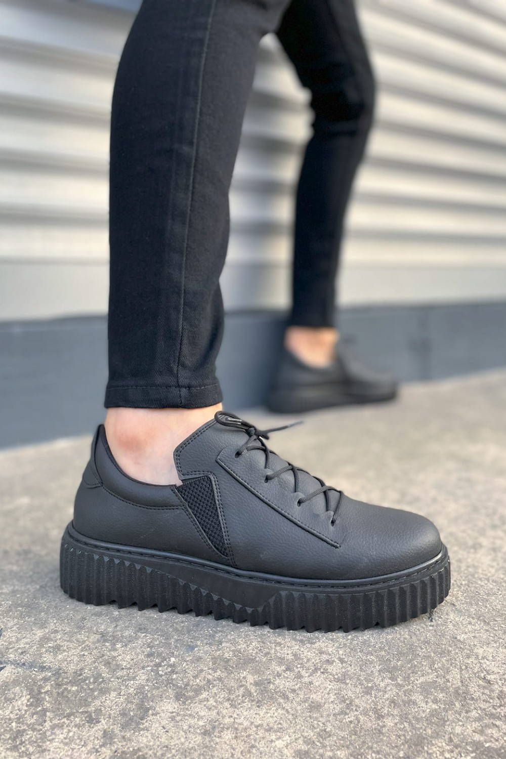 JY502 Bold Bağcıklı Cilt Erkek Günlük Sneaker Ayakkabı CST - Siyah JY502 Bold Bağcıklı Cilt Erkek Günlük Sneaker Ayakkabı CST - Siyah