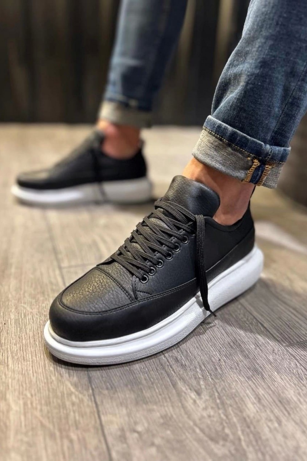 JY914 Drake Bağcıklı Cilt Erkek Günlük Sneaker Ayakkabı CBT Siyah JY914 Drake Bağcıklı Cilt Erkek Günlük Sneaker Ayakkabı CBT Siyah