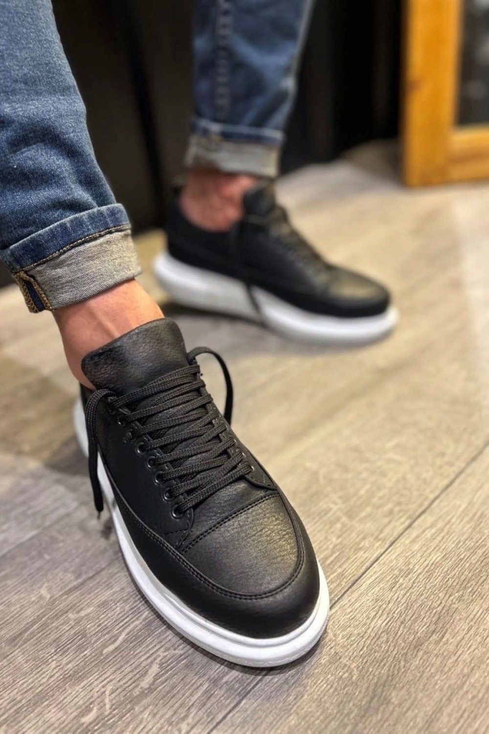 JY914 Drake Bağcıklı Cilt Erkek Günlük Sneaker Ayakkabı CBT Siyah JY914 Drake Bağcıklı Cilt Erkek Günlük Sneaker Ayakkabı CBT Siyah