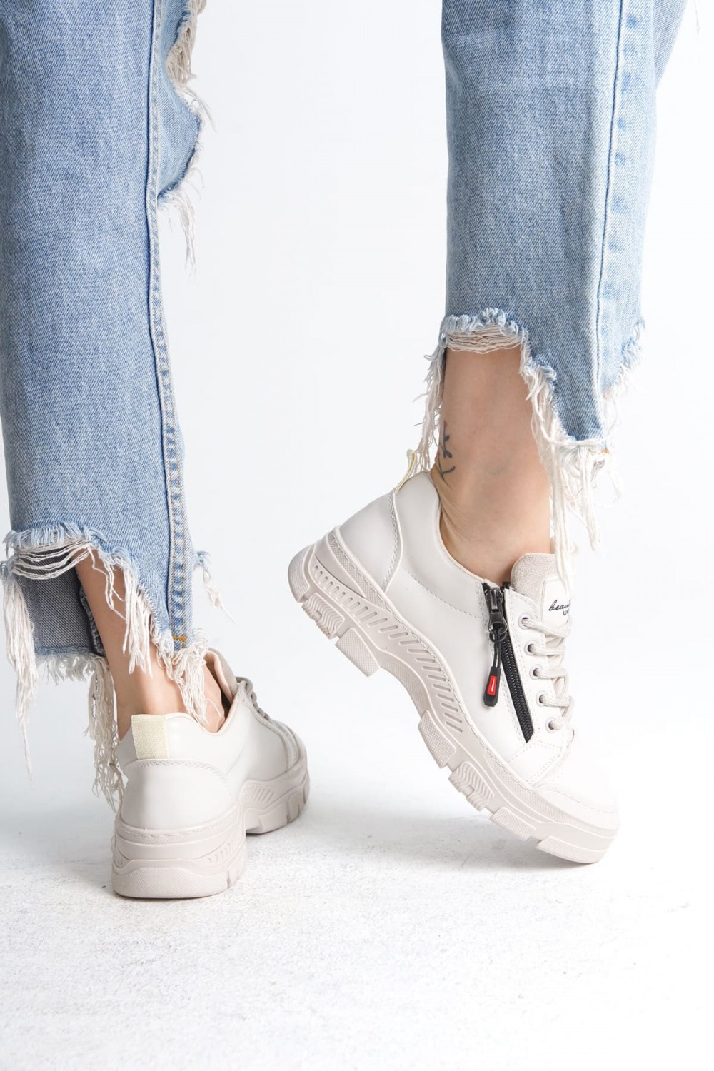AGATHA Bağcıklı Fermuarlı Ortopedik Taban Kadın Sneaker Spor Ayakkabı CKT - Krem AGATHA Bağcıklı Fermuarlı Ortopedik Taban Kadın Sneaker Spor Ayakkabı CKT - Krem
