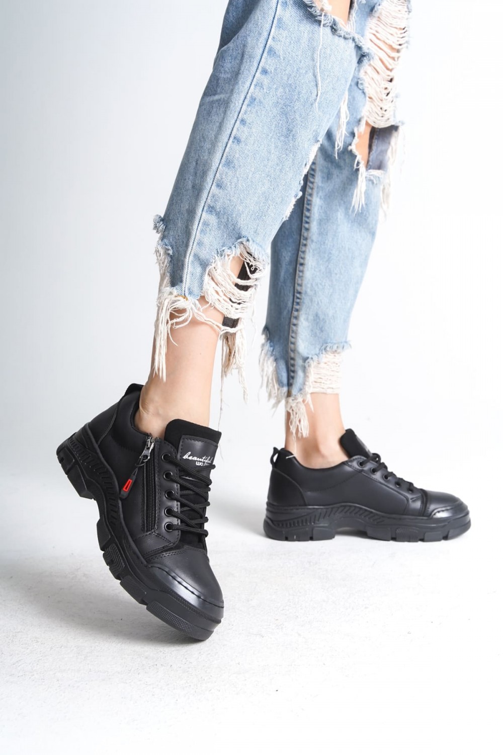 AGATHA Bağcıklı Fermuarlı Ortopedik Taban Kadın Sneaker Spor Ayakkabı ST - Siyah AGATHA Bağcıklı Fermuarlı Ortopedik Taban Kadın Sneaker Spor Ayakkabı ST - Siyah