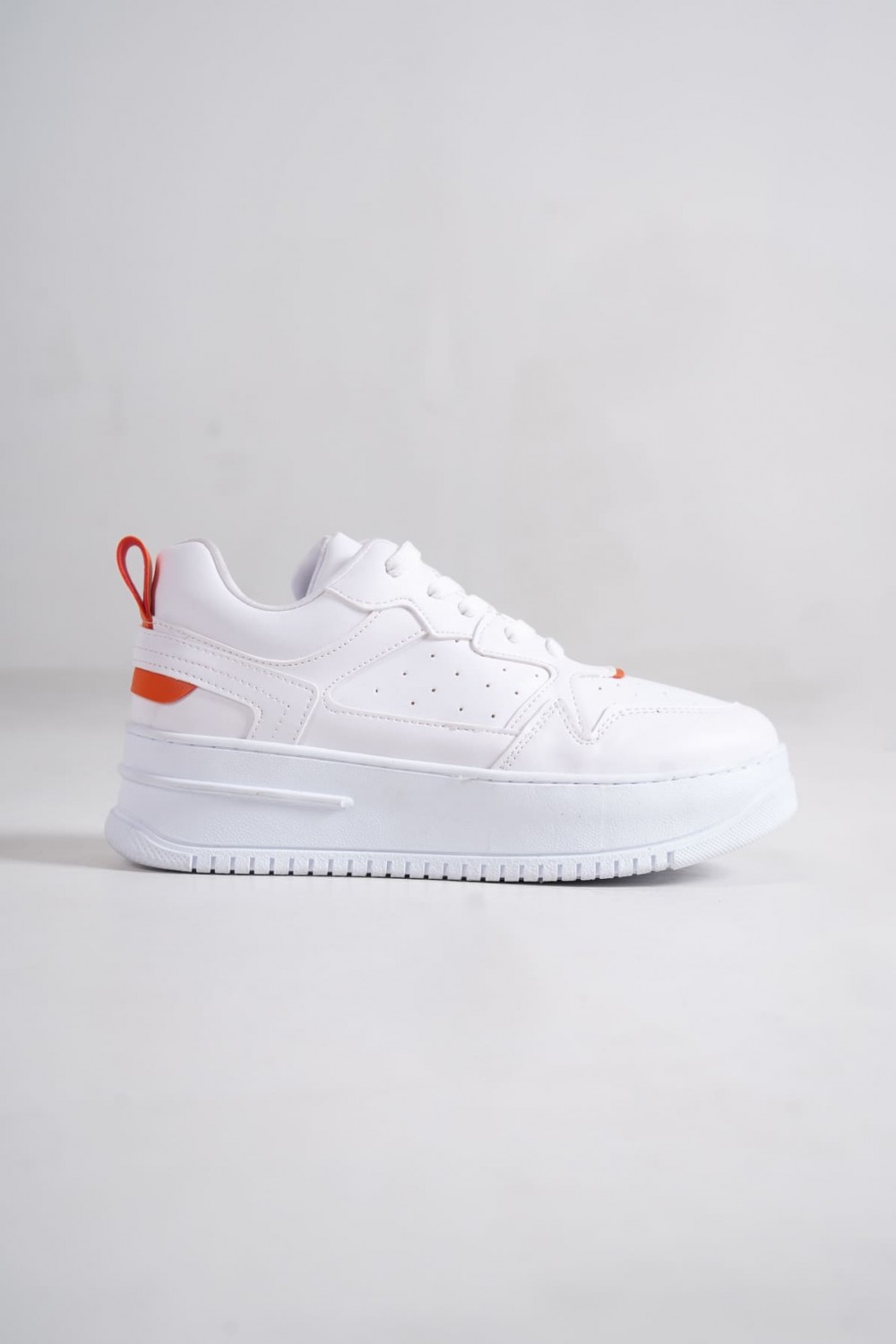 ALESSI Bağcıklı Ortopedik Taban Kadın Sneaker Spor Ayakkabı CBT - Beyaz/Turuncu ALESSI Bağcıklı Ortopedik Taban Kadın Sneaker Spor Ayakkabı CBT - Beyaz/Turuncu