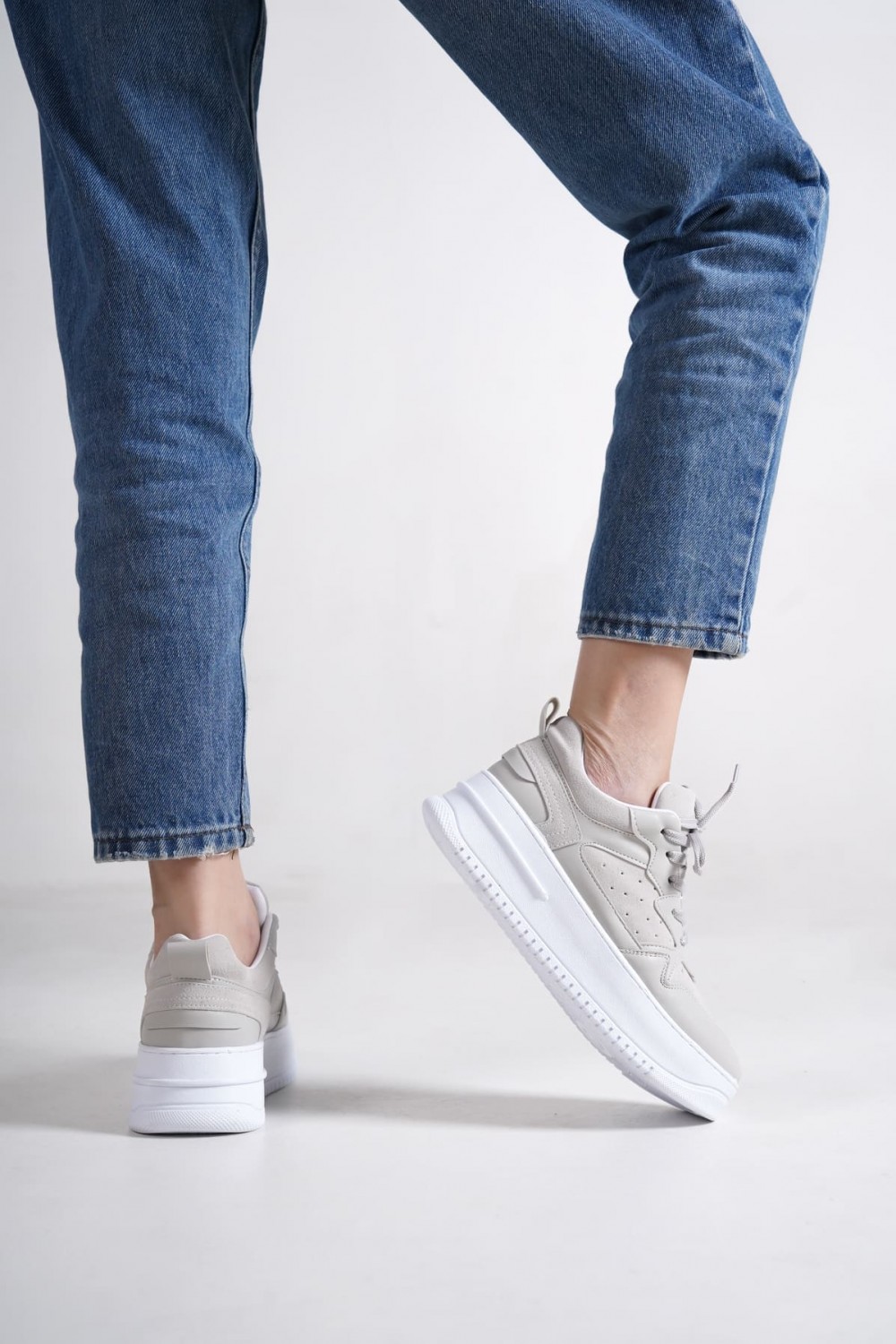 ALESSI Bağcıklı Ortopedik Taban Kadın Sneaker Spor Ayakkabı CBT - Gri ALESSI Bağcıklı Ortopedik Taban Kadın Sneaker Spor Ayakkabı CBT - Gri