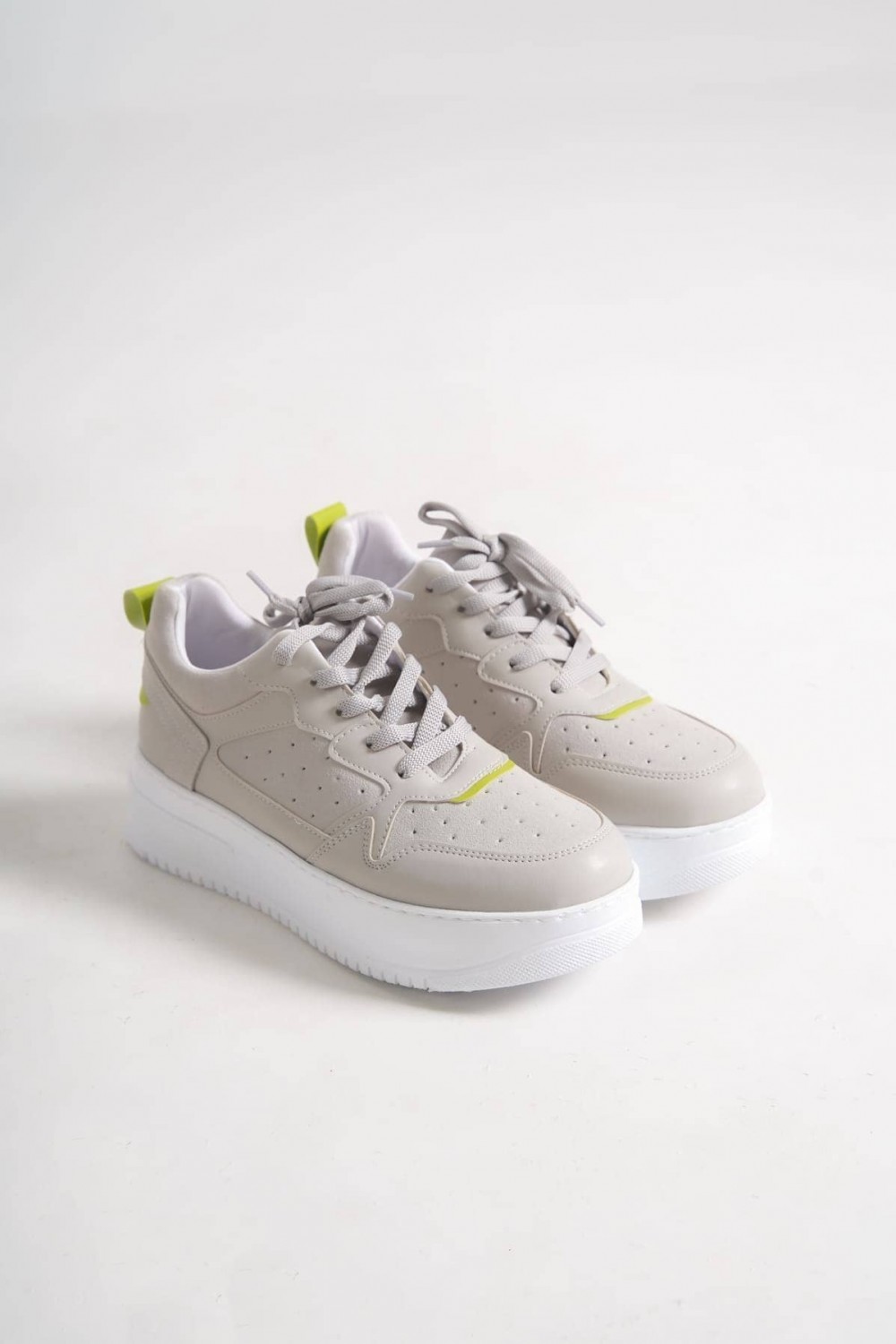 ALESSI Bağcıklı Ortopedik Taban Kadın Sneaker Spor Ayakkabı CBT - Gri/Yeşil ALESSI Bağcıklı Ortopedik Taban Kadın Sneaker Spor Ayakkabı CBT - Gri/Yeşil