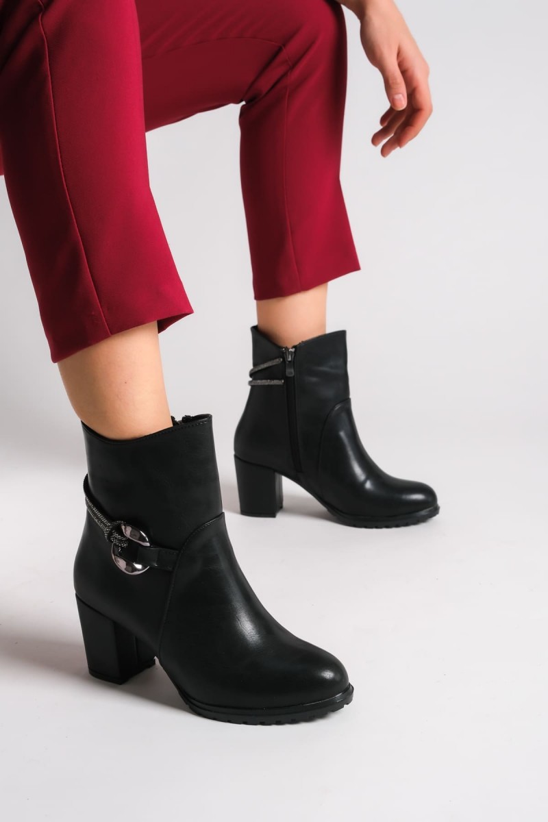 EDNA Fermuarlı Ortopedik Taban Taşlı Topuklu Kadın Bot CST - Siyah