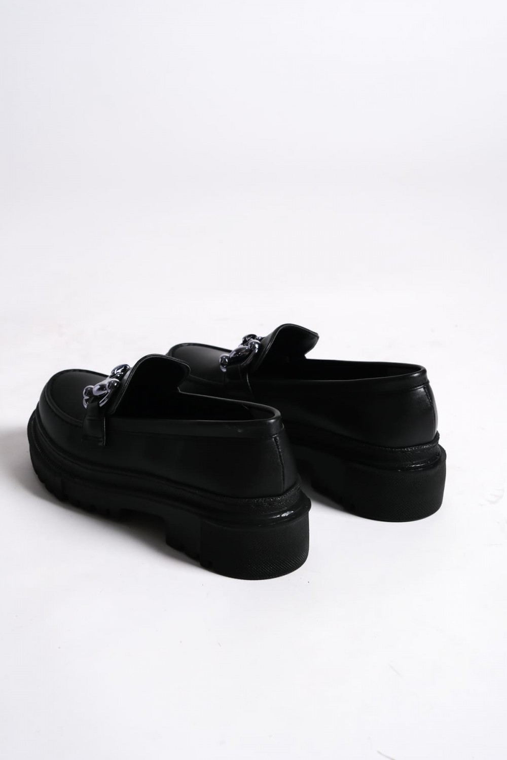 HOLLY Bağcıksız Ortopedik Taban Toka Detaylı Oxford Loafer Makosen Kadın Klasik Ayakkabı ST - Siyah HOLLY Bağcıksız Ortopedik Taban Toka Detaylı Oxford Loafer Makosen Kadın Klasik Ayakkabı ST - Siyah