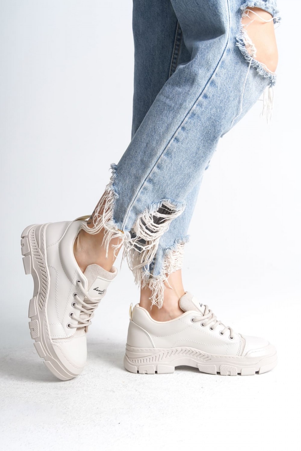 JANE Bağcıklı Ortopedik Taban Kadın Sneaker Spor Ayakkabı CKT - Krem JANE Bağcıklı Ortopedik Taban Kadın Sneaker Spor Ayakkabı CKT - Krem