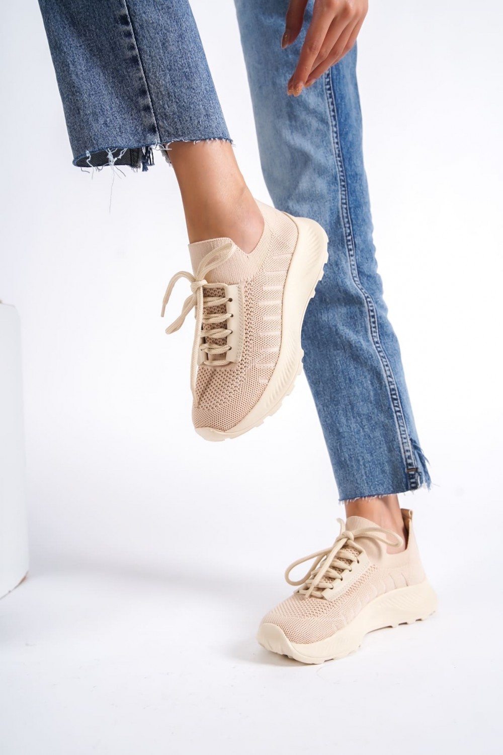 ASRIN Bağcıklı Ortopedik Taban Kadın Triko Kadın Spor Ayakkabı TKT - Krem