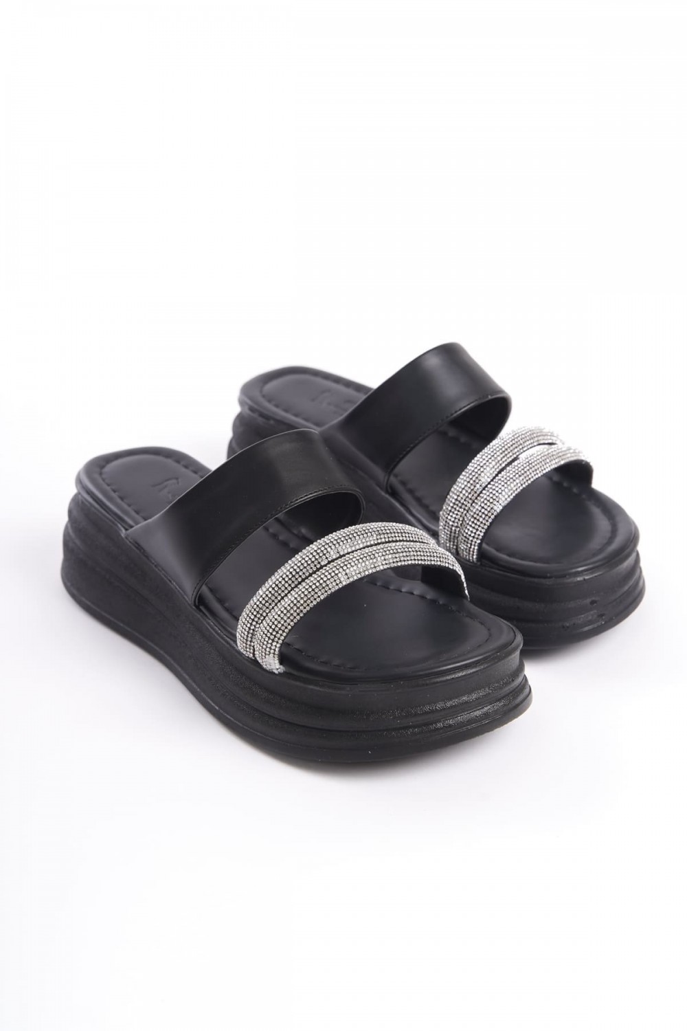 SARAH Düz Topuklu Taşlı Şeritli Kalın ve Ortopedik Taban Kadın Terlik CST - Siyah