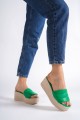 REINA Dolgu Topuklu Ortopedik Taban Hasır Görünümlü Kadın Terlik CKT - Yeşil