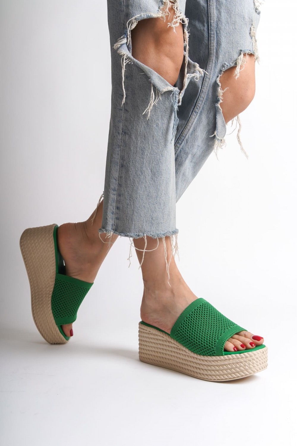 MARLA Dolgu Topuklu Ortopedik Taban Hasır Görünümlü Triko Kadın Terlik  TKT - Yeşil