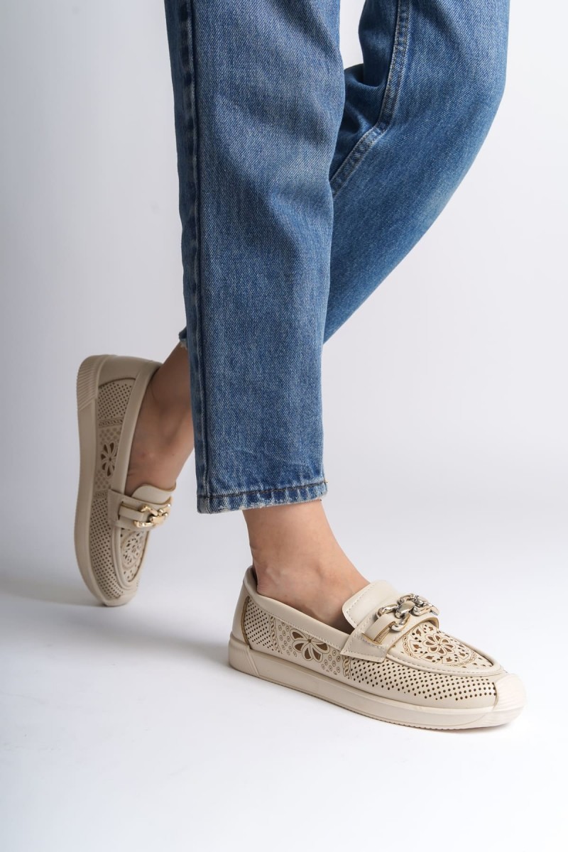 LAYLA Bağcıksız Ortopedik Rahat Taban Çiçek Desenli Kadın Babet Ayakkabı CKT - Krem LAYLA Bağcıksız Ortopedik Rahat Taban Çiçek Desenli Kadın Babet Ayakkabı CKT - Krem