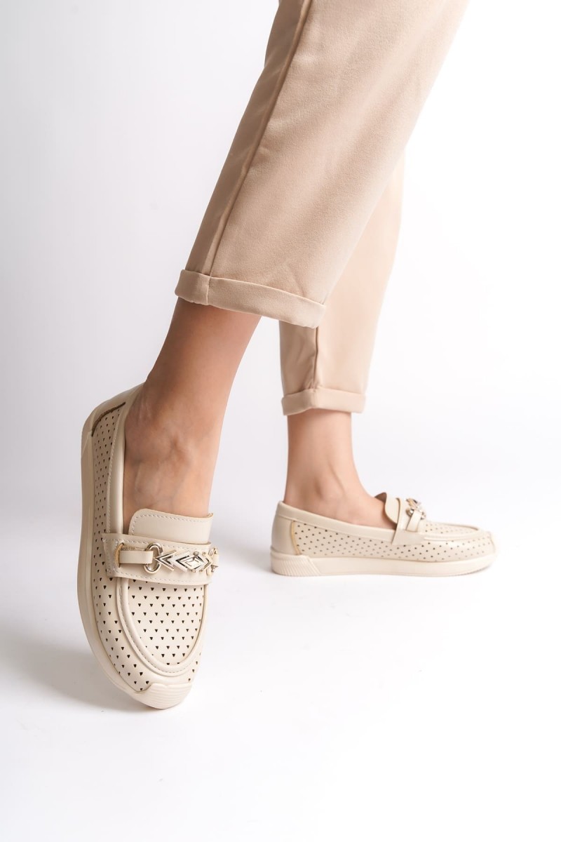 LILY Bağcıksız Ortopedik Rahat Taban Kalp Desenli Kadın Babet Ayakkabı CKT - Krem LILY Bağcıksız Ortopedik Rahat Taban Kalp Desenli Kadın Babet Ayakkabı CKT - Krem