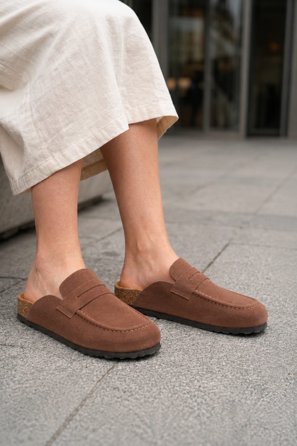 LUVRA Bağcıksız Hakiki Süet Deri Kadın Günlük Mantar Taban Loafer Klasik Ayakkabı HDMT - Kahve LUVRA Bağcıksız Hakiki Süet Deri Kadın Günlük Mantar Taban Loafer Klasik Ayakkabı HDMT - Kahve