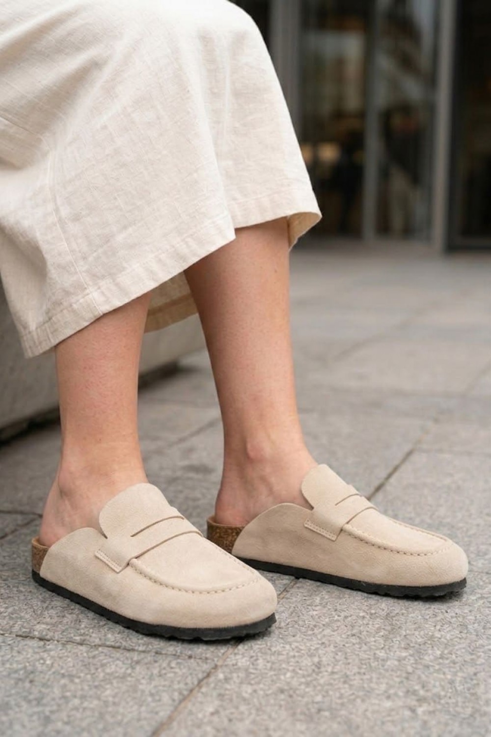 LUVRA Bağcıksız Hakiki Süet Deri Kadın Günlük Mantar Taban Loafer Klasik Ayakkabı HDMT - Krem - XML Bayilik ve Dropshipping