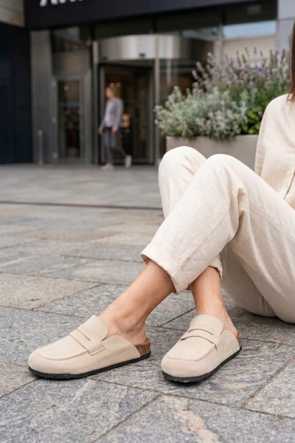 LUVRA Bağcıksız Hakiki Süet Deri Kadın Günlük Mantar Taban Loafer Klasik Ayakkabı HDMT - Krem - XML Bayilik ve Dropshipping