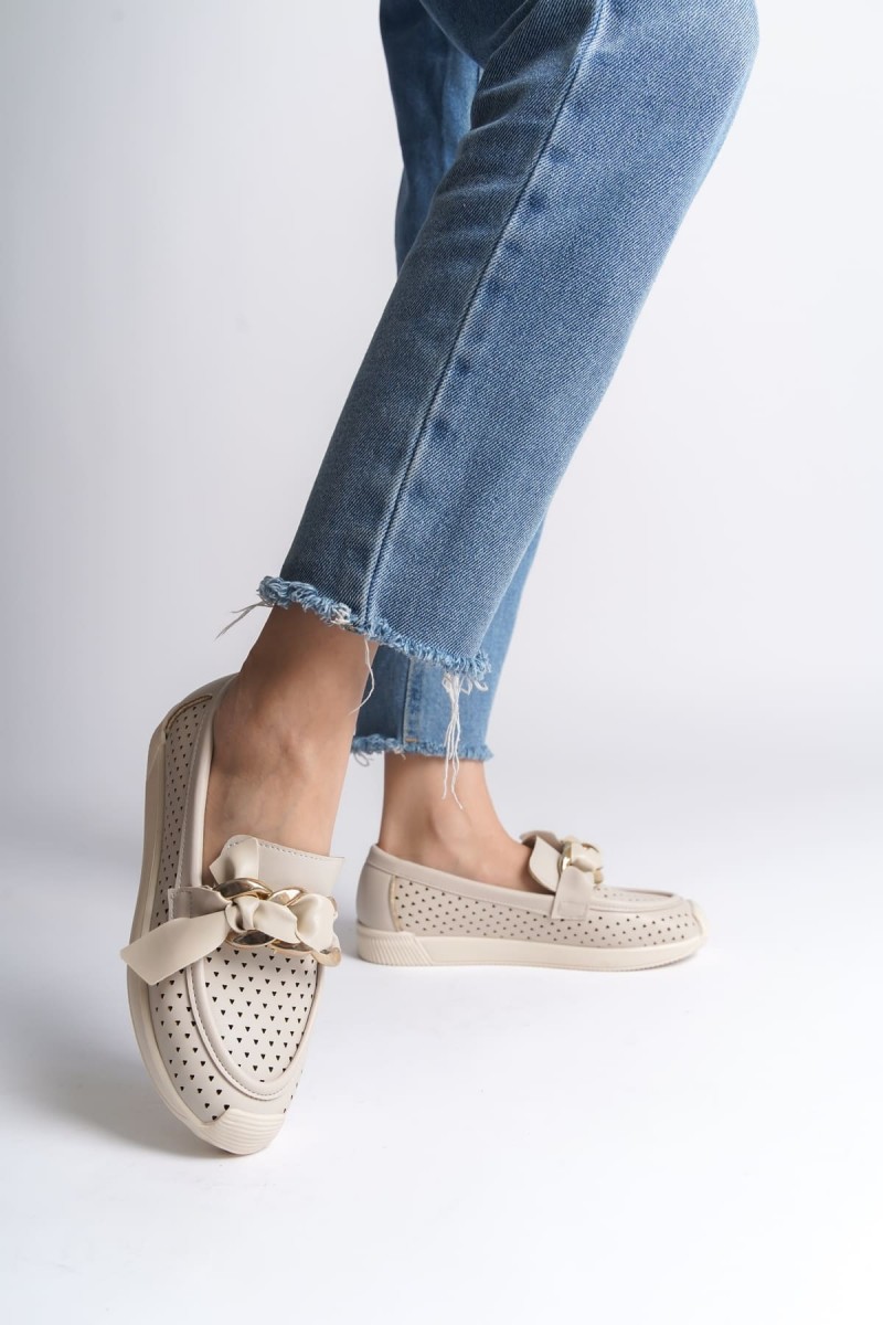 LYDIA Bağcıksız Ortopedik Rahat Taban Kalp Desenli Kadın Babet Ayakkabı CKT - Krem LYDIA Bağcıksız Ortopedik Rahat Taban Kalp Desenli Kadın Babet Ayakkabı CKT - Krem