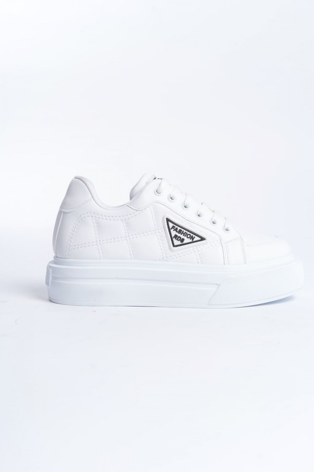 PRAG Bağcıklı Ortopedik Taban Desenli Kadın Sneaker Spor Ayakkabı CBT - Beyaz PRAG Bağcıklı Ortopedik Taban Desenli Kadın Sneaker Spor Ayakkabı CBT - Beyaz