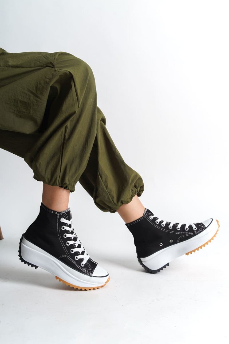 ROMA Bağcıklı Ortopedik Taban Kadın Sneaker Spor Ayakkabı  TBT - Siyah