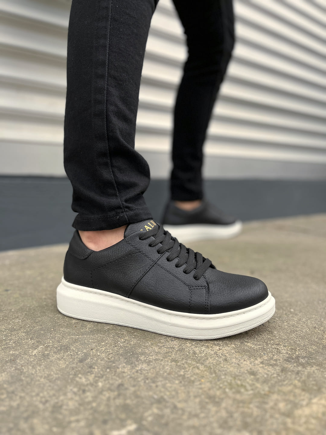 JY151 Boost Bağcıklı Cilt Erkek Günlük Sneaker Ayakkabı CBT - Siyah - 44