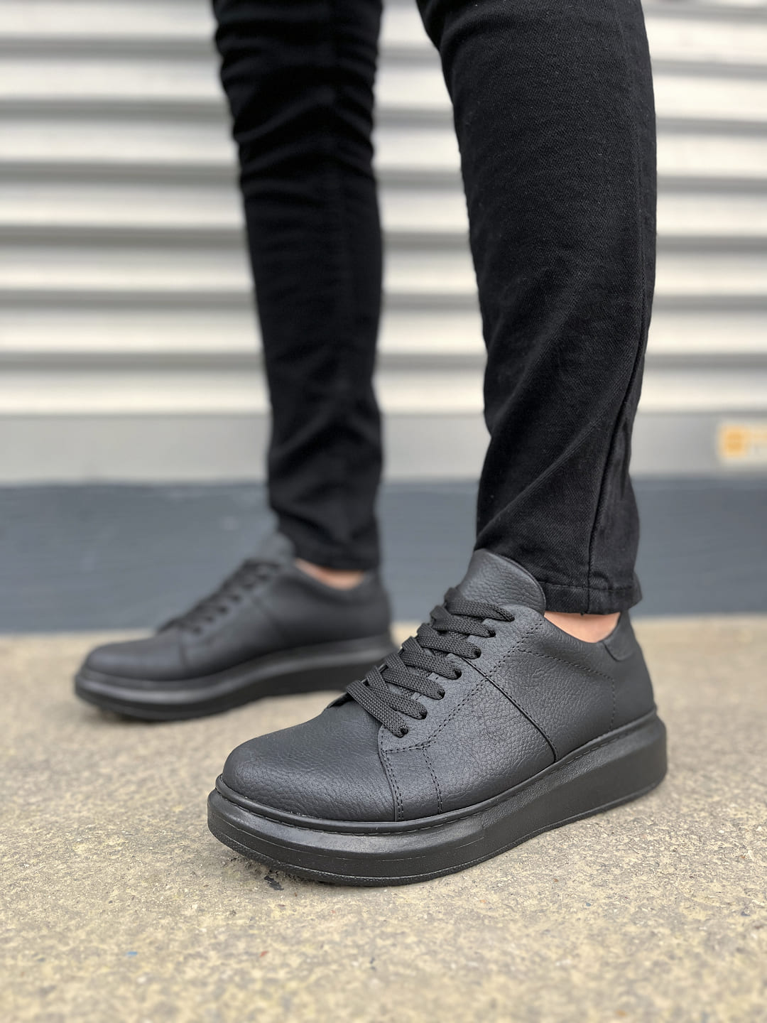 JY151 Boost Bağcıklı Cilt Erkek Günlük Sneaker Ayakkabı CST - Siyah - 43 Resim 2