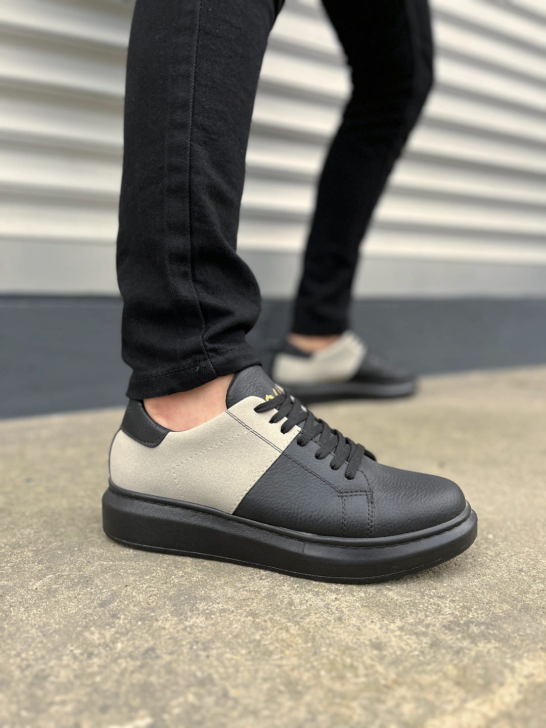 JY151 Boost Bağcıklı Cilt Süet Erkek Günlük Sneaker Ayakkabı CSST - Siyah/Gri - 40