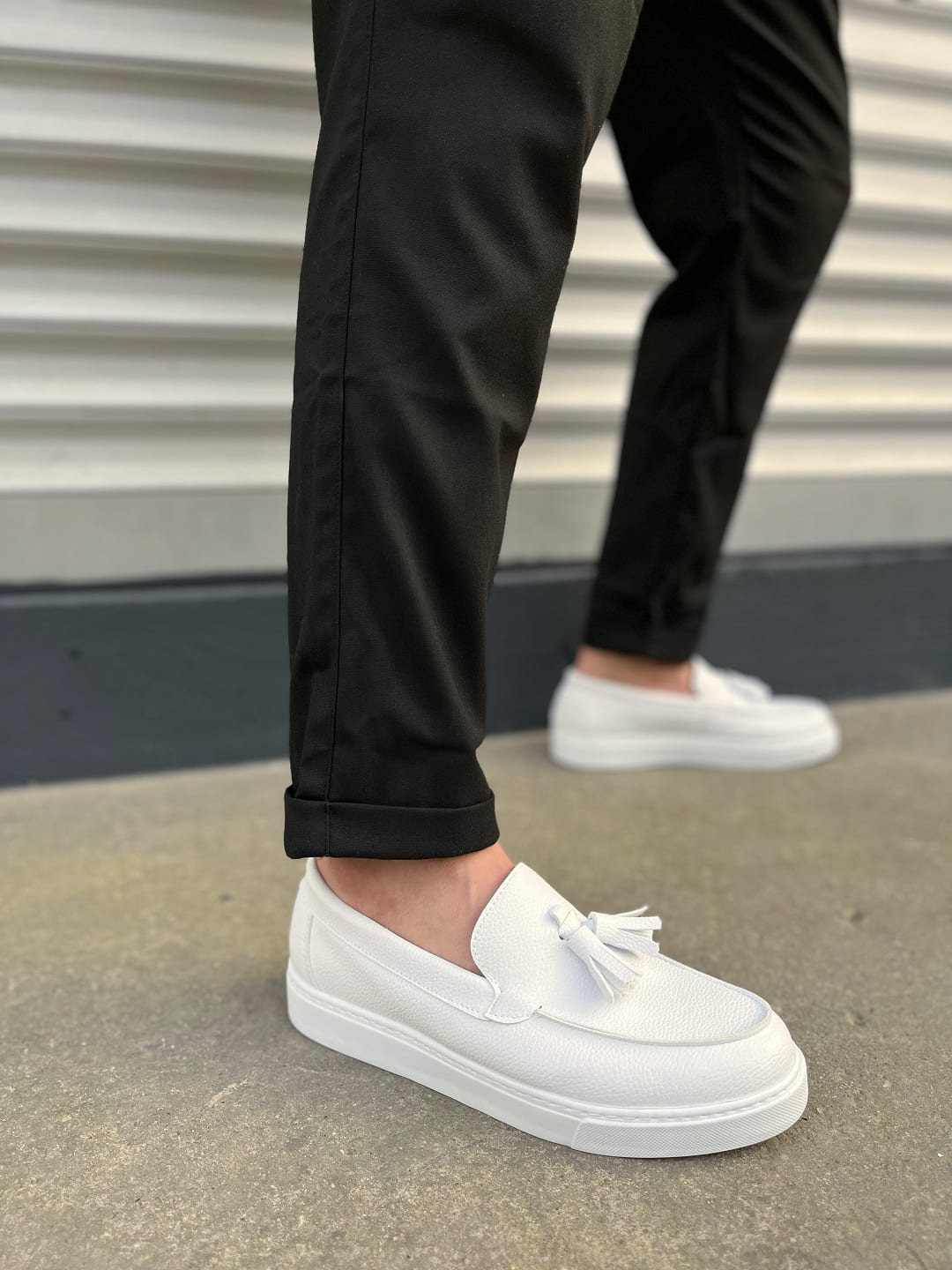 JY153 Bloom Bağcıksız Püsküllü Cilt Erkek Günlük Spor Klasik Ayakkabı CBT - Beyaz - 42