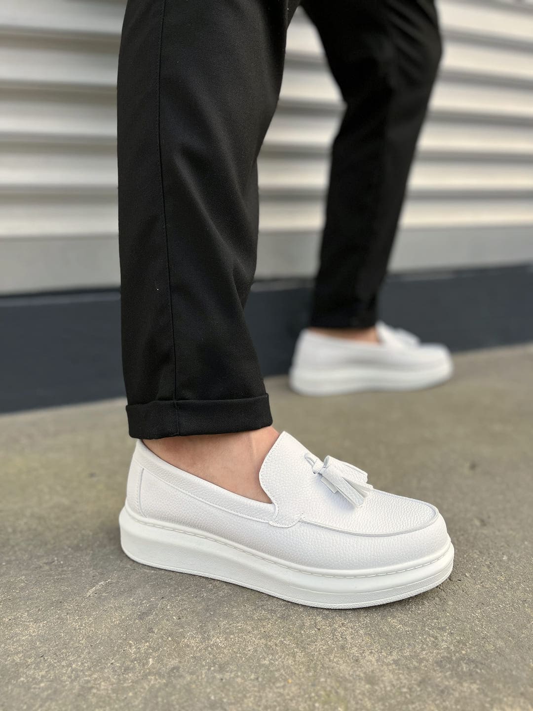 JY154 Blaze Bağcıksız Püsküllü Cilt Erkek Günlük Spor Klasik Ayakkabı CBT - Beyaz - 42