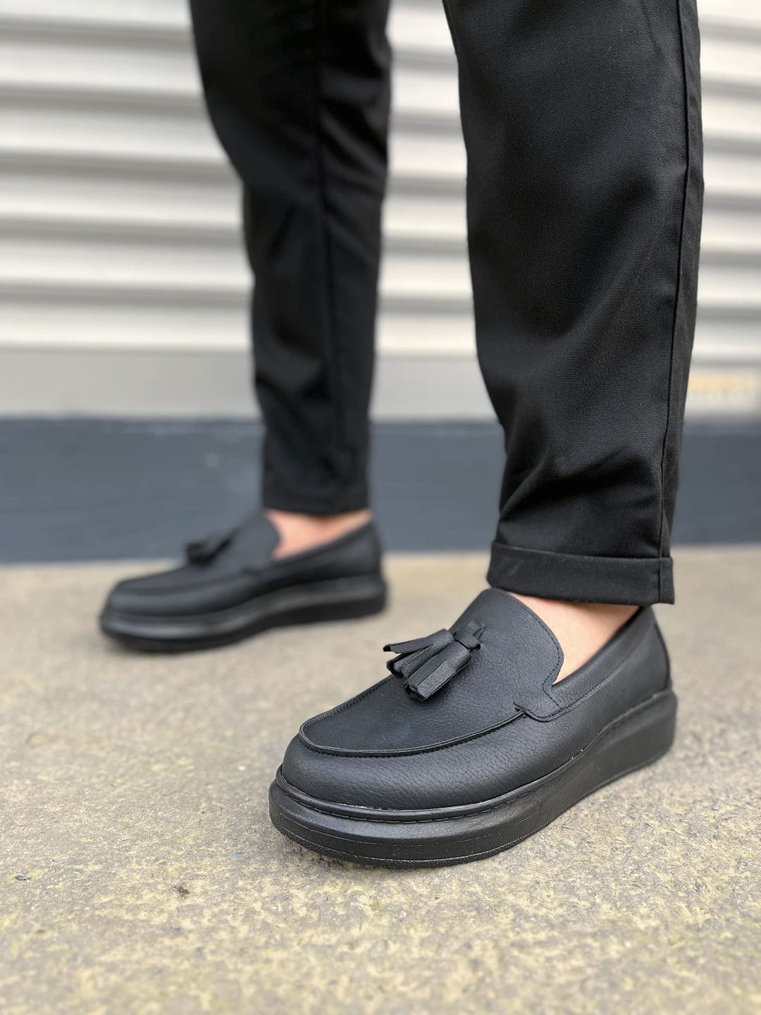 JY154 Blaze Bağcıksız Püsküllü Cilt Erkek Günlük Spor Klasik Ayakkabı CST - Siyah - 44 Resim 2