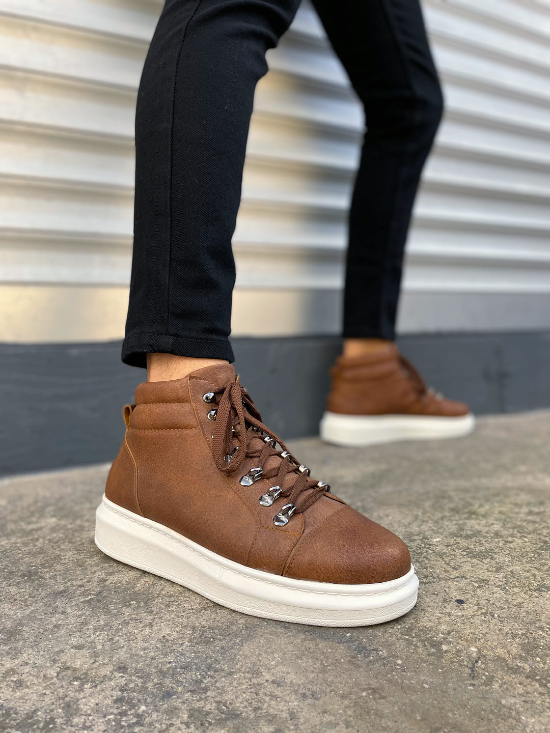 JY206 Ottawa Bağcıklı Ortopedik Taban Cilt Erkek Spor Bot CBT - Taba