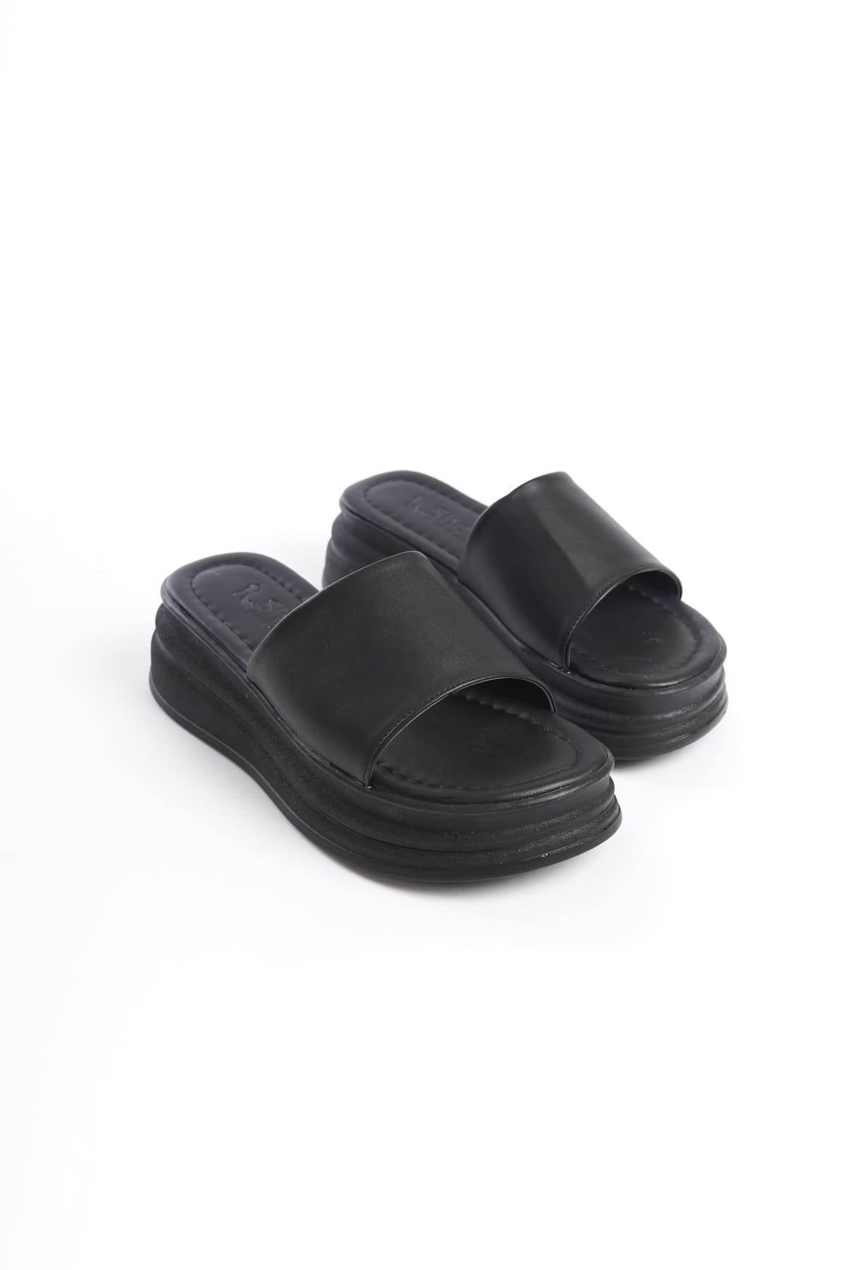 ALICE Siyah Kadın Terlik: Ortopedik Taban ve Kalın Topuk