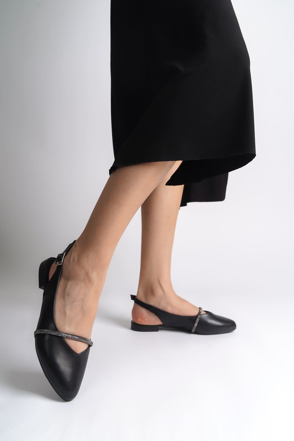 ALLISON Buckleed Orthopedic Comfortable Base Stone Detailed Women Babet Shoes CST - Black
