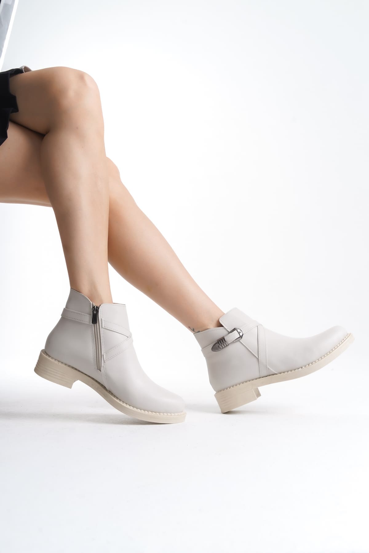 ALMILA Fermuarlı Lastikli Ortopedik Taban Topuklu Kadın Bot  CKT - Krem - 36 Resim 2