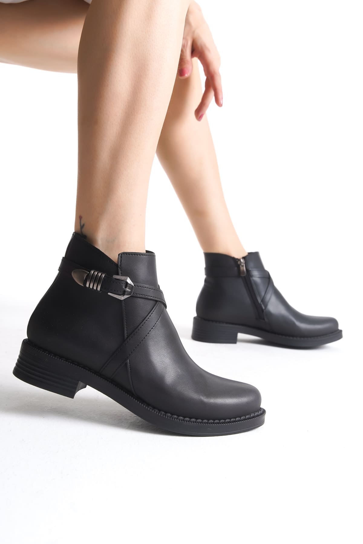 ALMILA Fermuarlı Lastikli Ortopedik Taban Topuklu Kadın Bot CST - Siyah - 37 Resim 2
