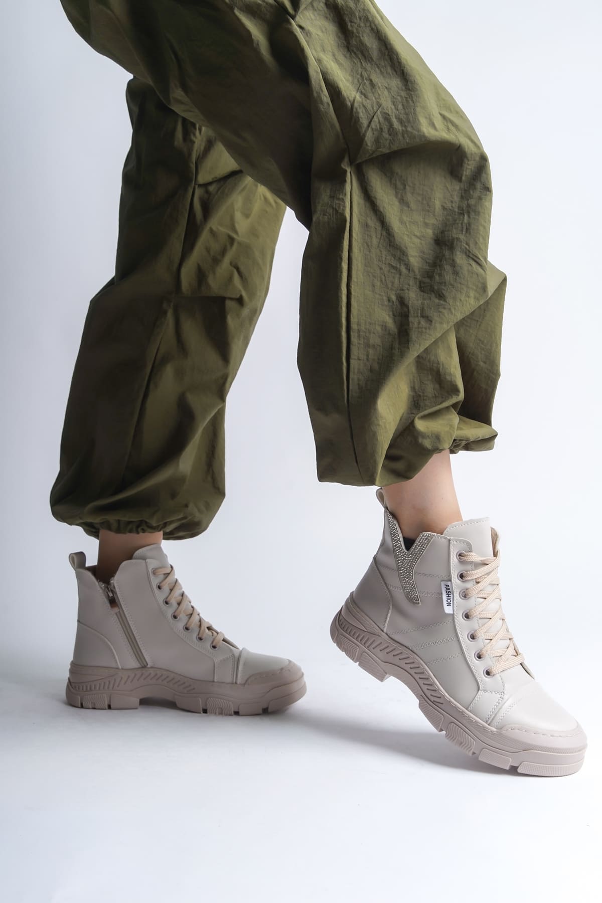 AMBER Bağcıklı Fermuarlı Ortopedik Taban Kadın Bot  CKT - Krem - 40 Resim 2