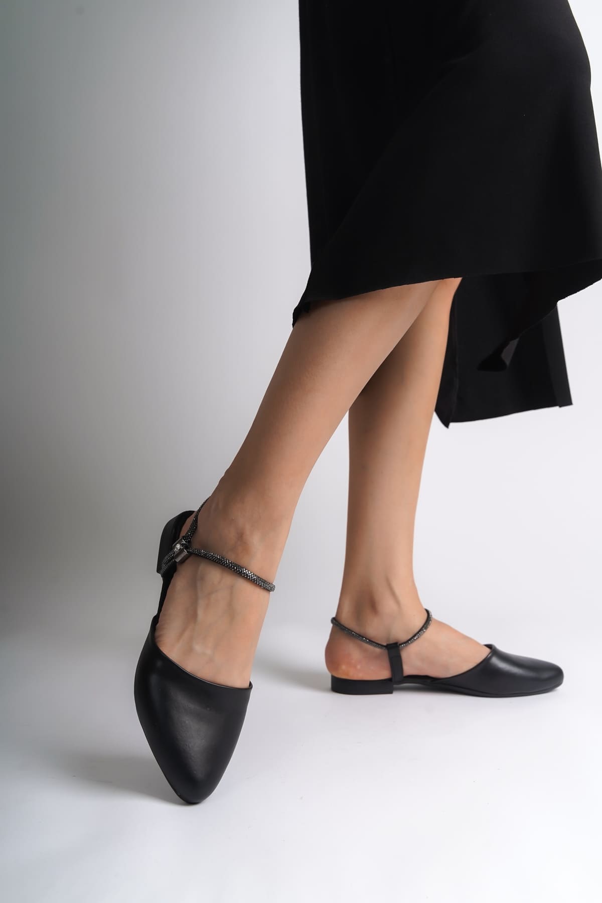 ARIANA Tired Orthopedic Comfortable Base Wrist Stone Detailed Women Babet Shoes CST - Black