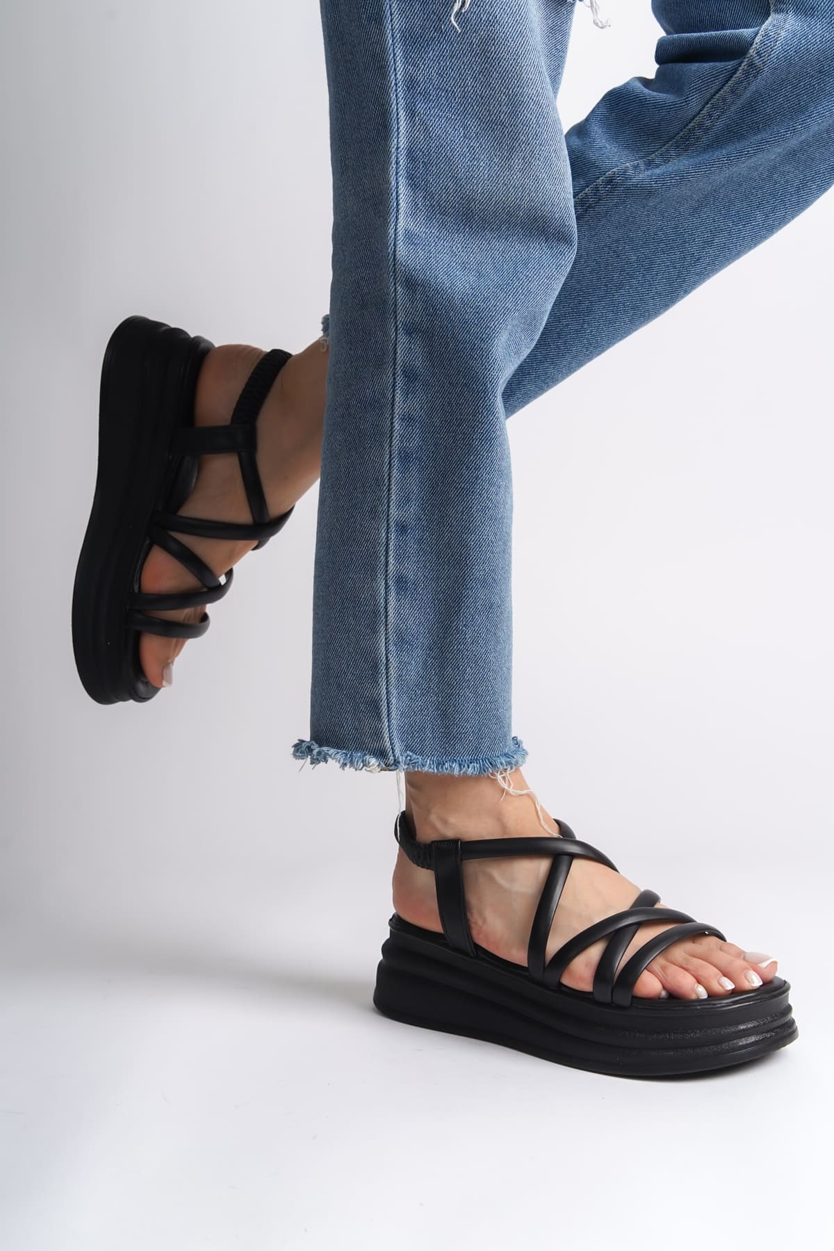 BELLA Rubber Strip Detailed Orthopedic Base Female Sandals CST - Black