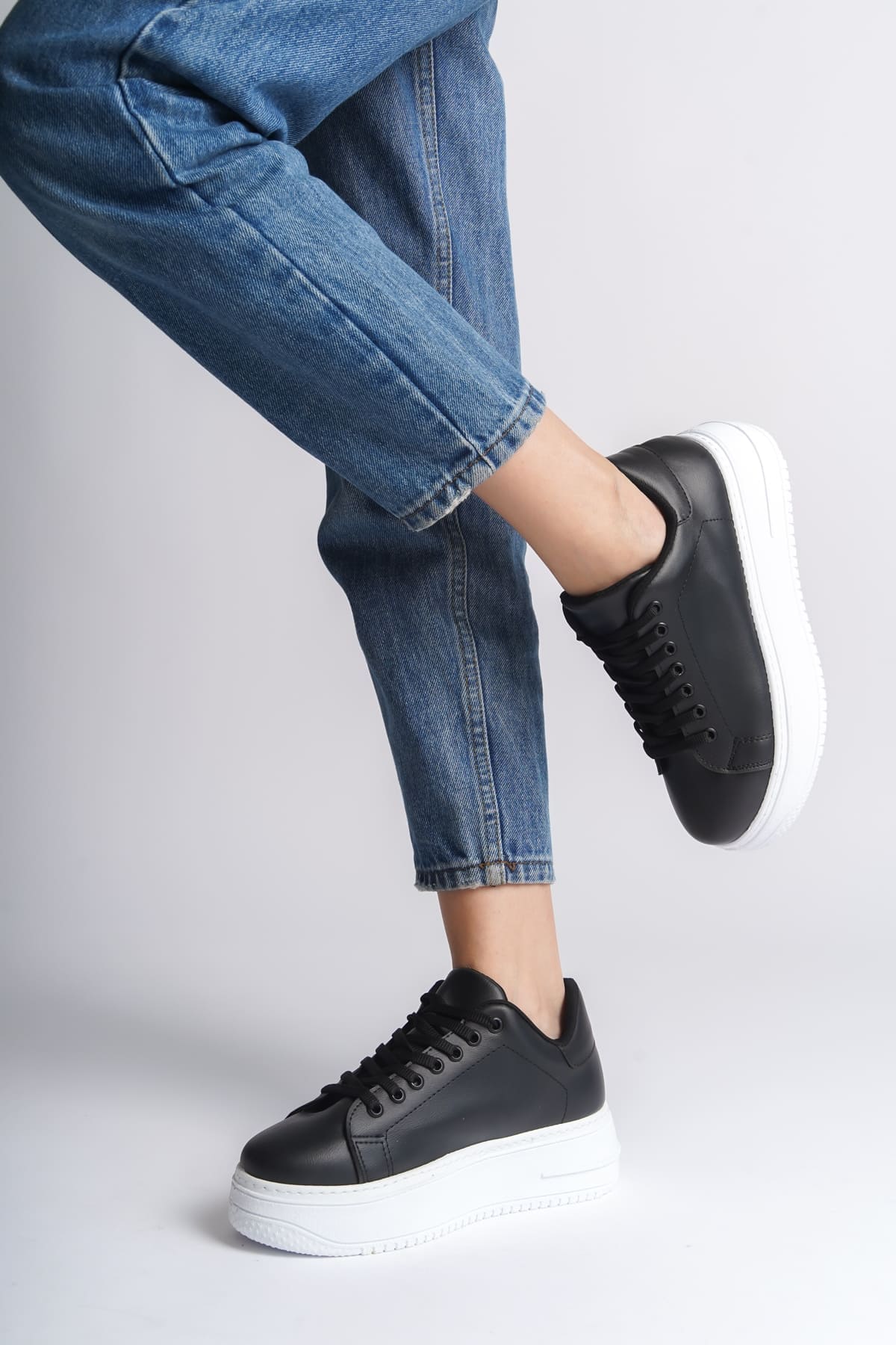 BIANA Bağcıklı Ortopedik Taban Kadın Sneaker Spor Ayakkabı CBT - Siyah - 40 Resim 2