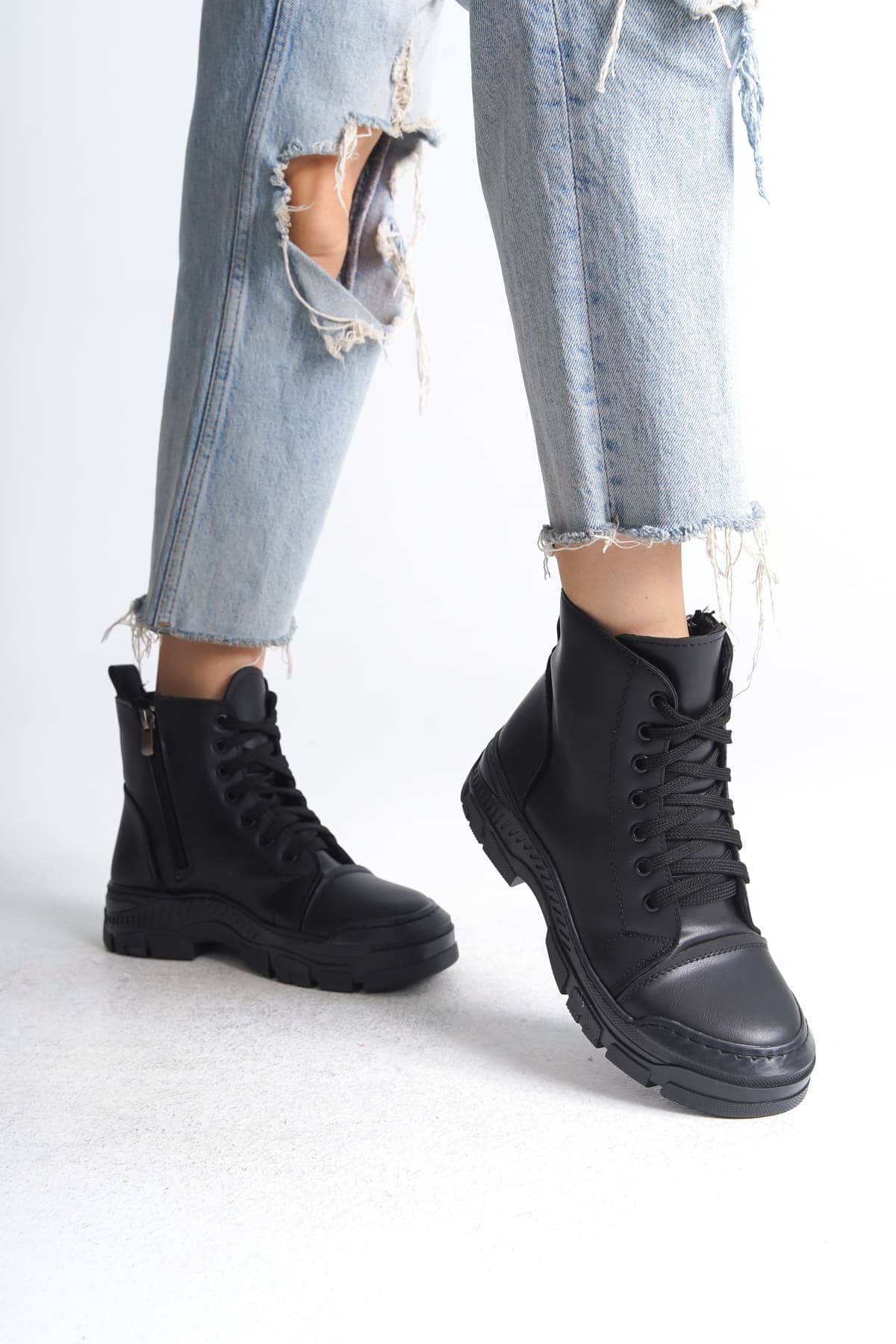 BLOOM Bağcıklı Fermuarlı Ortopedik Taban Kadın Bot CST - Siyah - 37 Resim 3