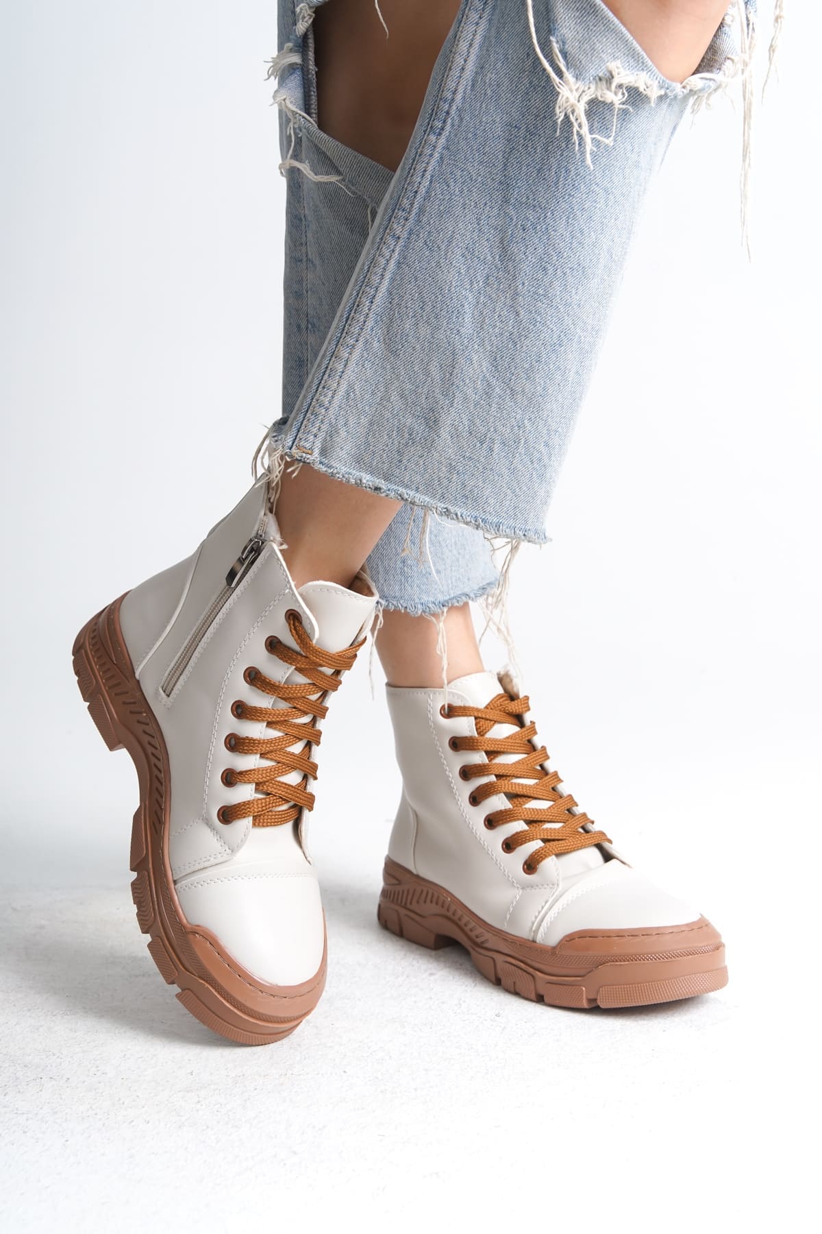 BLOOM Bağcıklı Fermuarlı Ortopedik Taban Kadın Bot CTT - Krem - 37 Resim 2