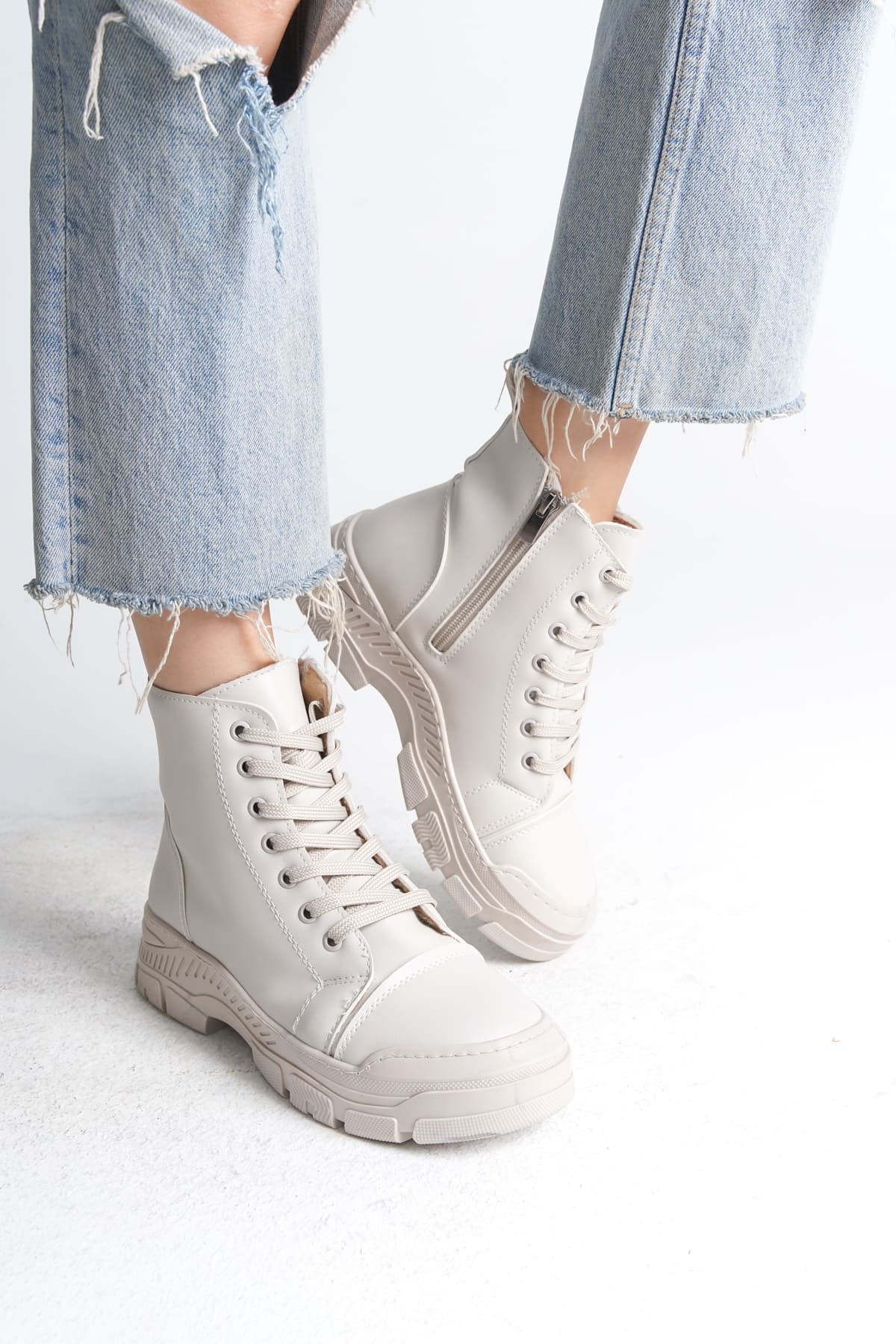 BLOOM Lace Zippered Orthopedic SoleWomen Bot CKT - Cream