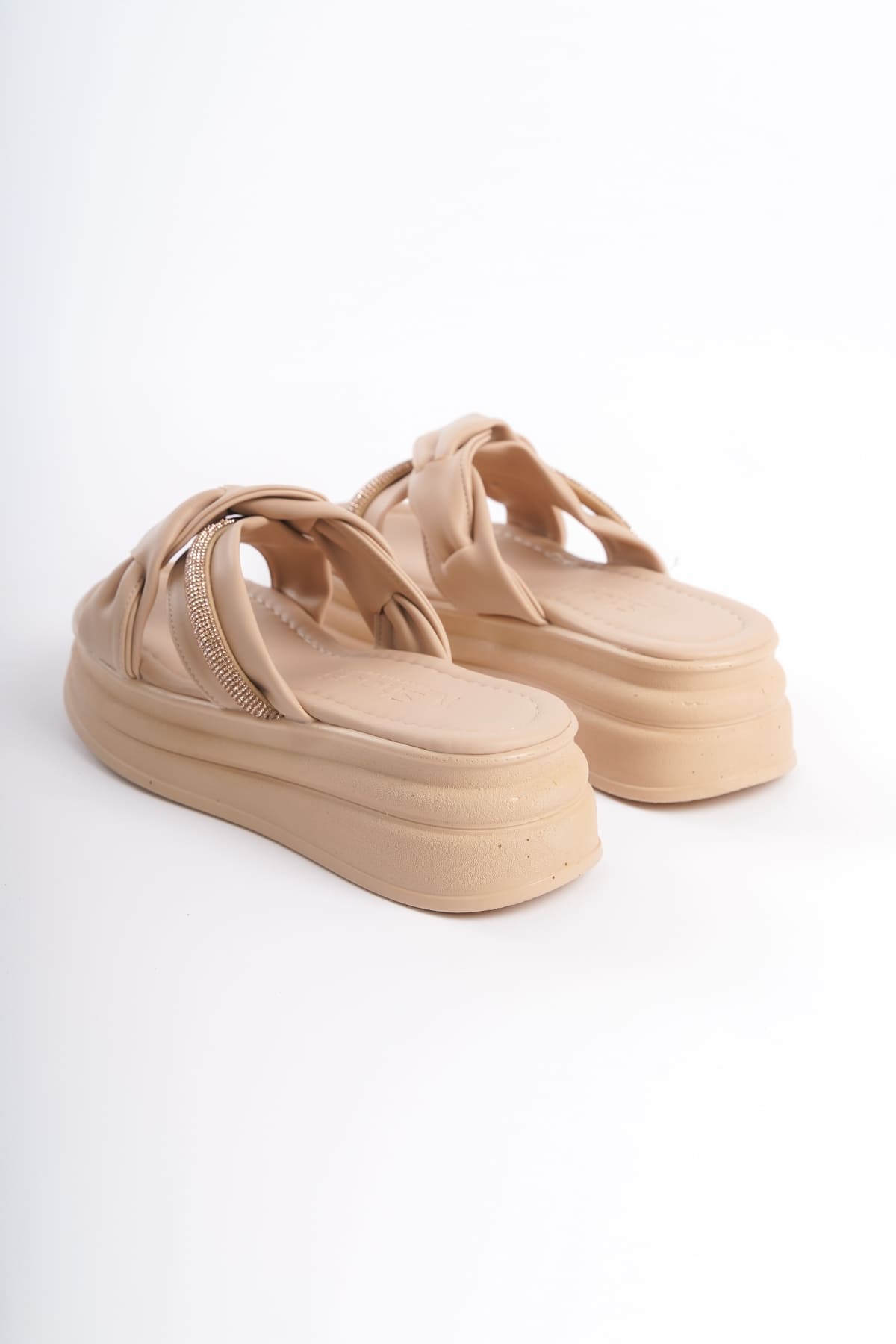 CLARA Düz Topuklu Kurdele Desenli Taşlı Kalın ve Ortopedik Taban Kadın Terlik  CTT - Ten - 39 Resim 5