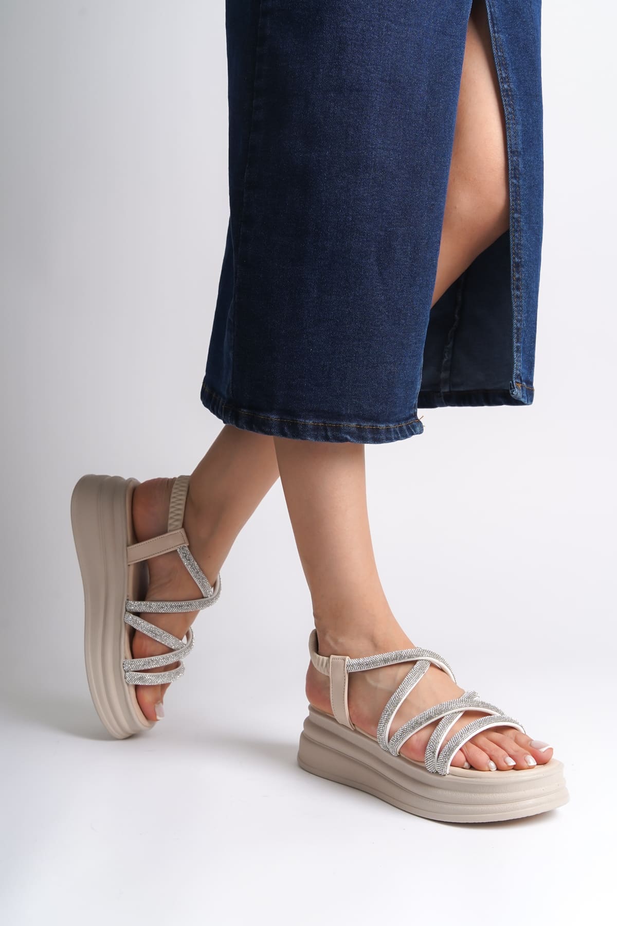 ELENA Lastikli Taşlı Şeritli Ortopedik Taban Kadın Sandalet  CKT - Krem - 37 Resim 2