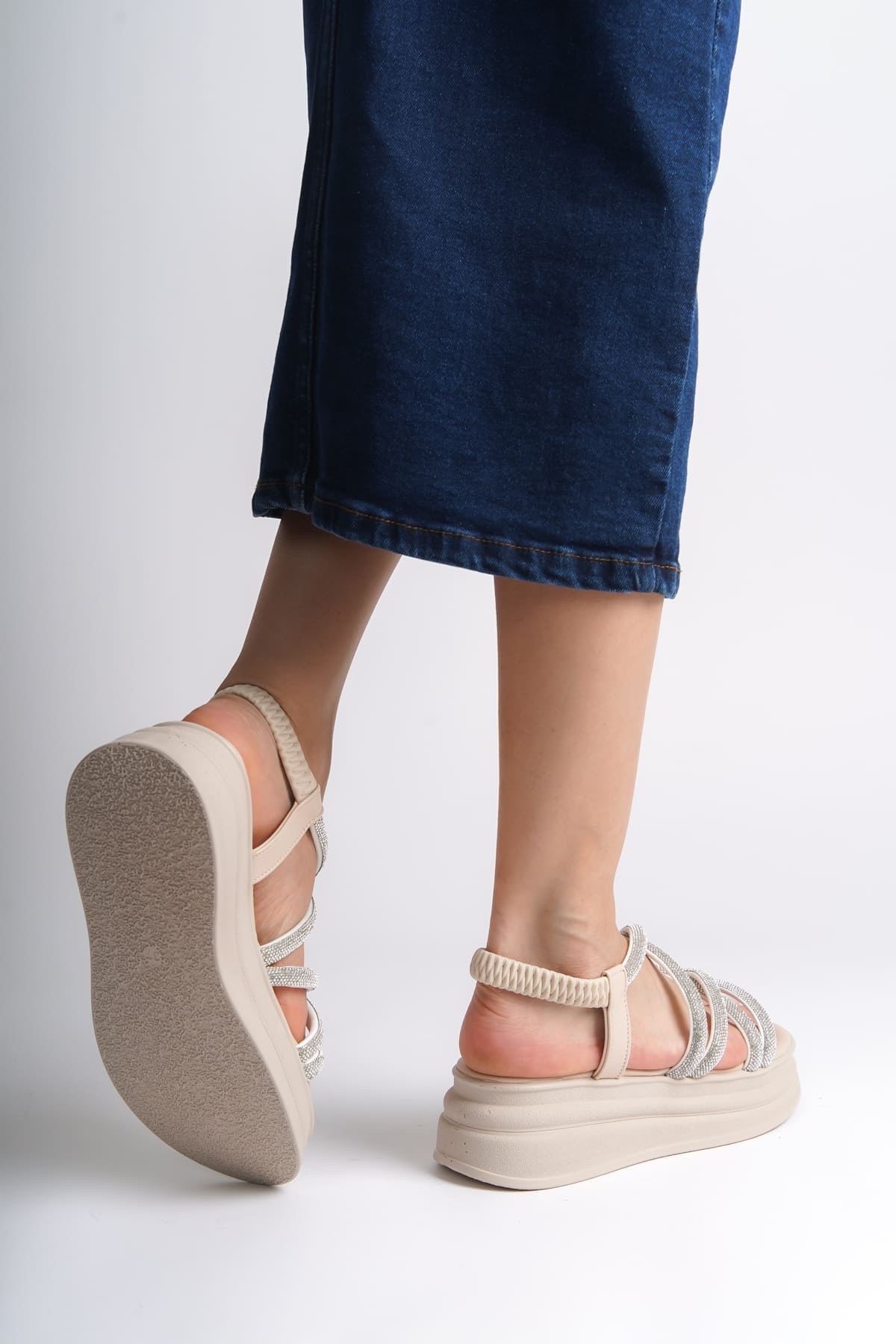 ELENA Lastikli Taşlı Şeritli Ortopedik Taban Kadın Sandalet  CKT - Krem - 37 Resim 3