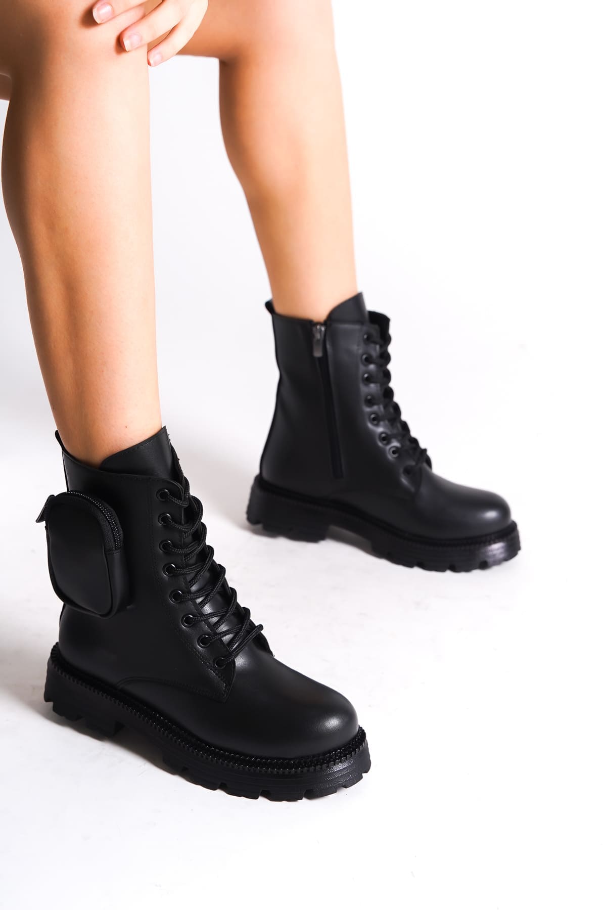GINA Bağcıklı Fermuarlı Ortopedik Taban Çantalı Kadın Bot CST - Siyah - 39