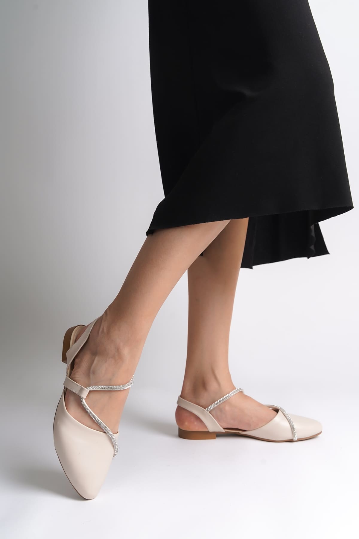 HANNAH Rubber Orthopedic Comfortable Base Stone Detailed Women Babet Shoes CKT - Cream